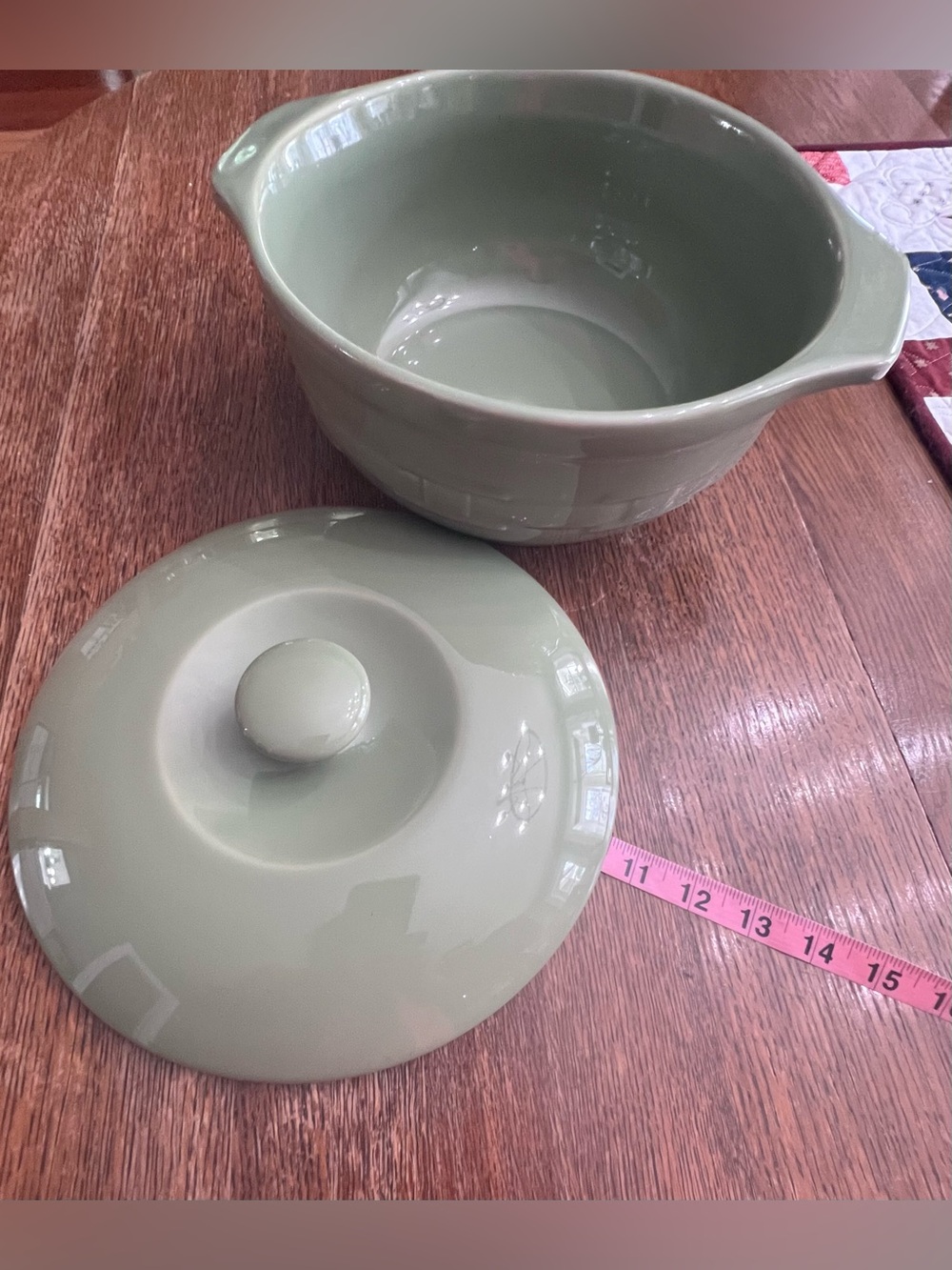 Longaberger 4 Qt Sage Covered Casserole 🍂